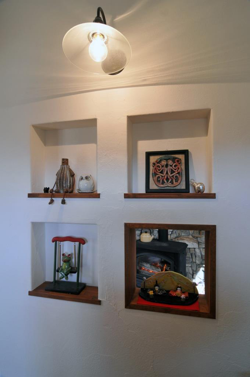 遊び心をプラスした玄関ニッチ