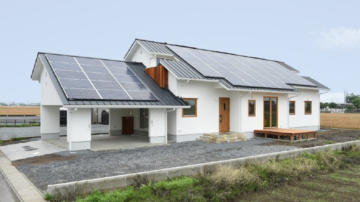 太陽光14.75kw搭載ガレージのある光熱費を削減したエコ住宅
