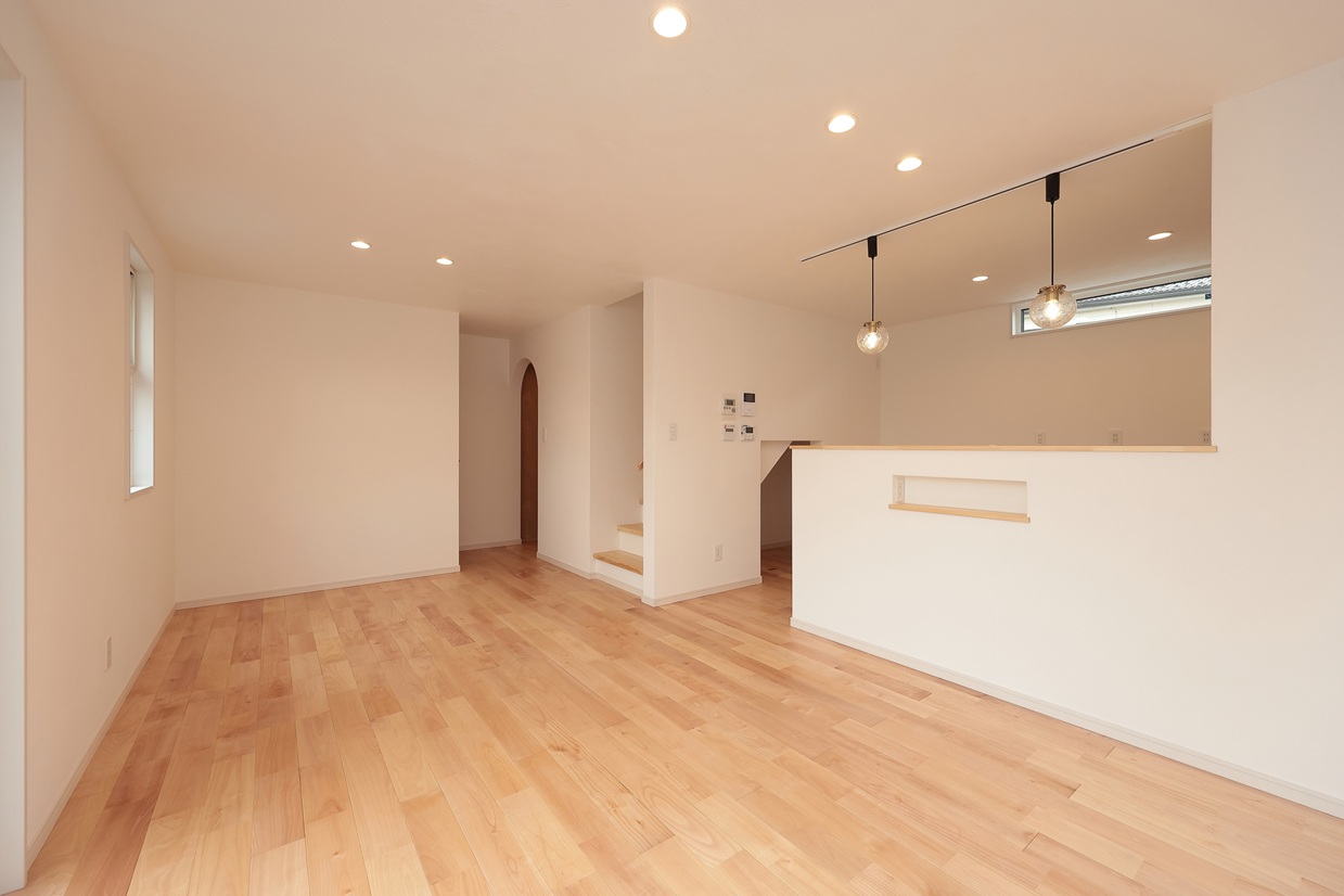 壁・天井まで漆喰をふんだんに使用