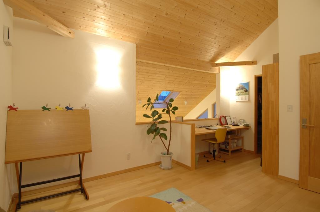 リビングとつながる2階ホールスペース