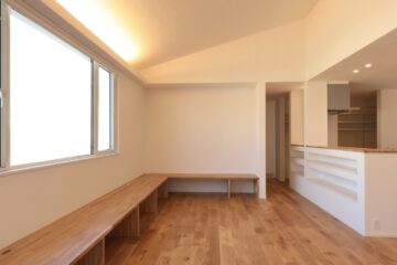 家族の団らんと暮らしやすさを追求した平屋住宅