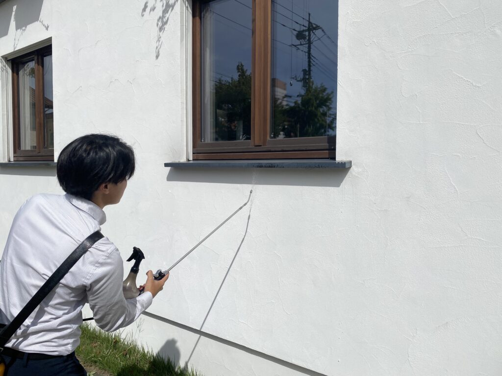 モデルハウスに【害虫ブロック】を施工しました